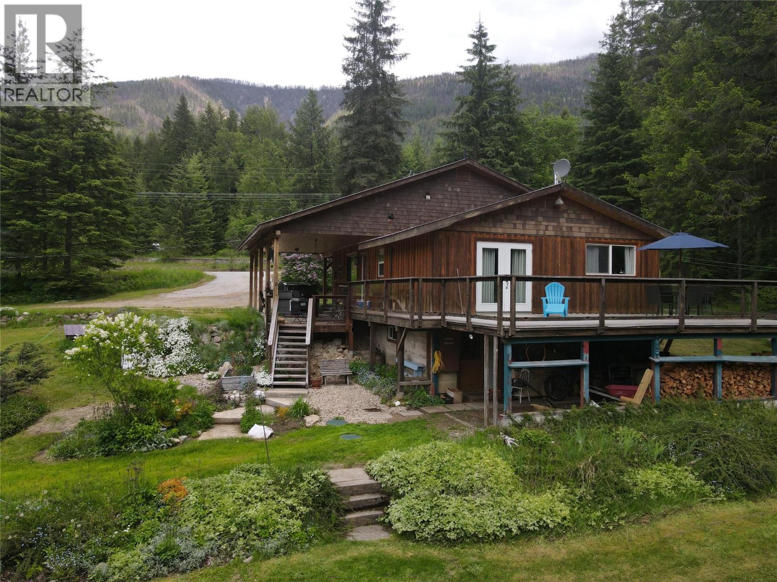 8481 6 Highway, Slocan, British Columbia  V1L 2C0 - Photo 68 - 10345730