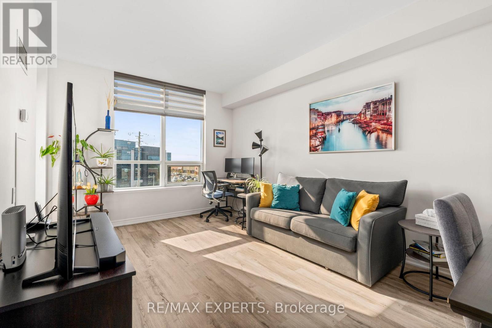 515 - 9225 Jane Street, Vaughan (Maple), Ontario  L6A 0J7 - Photo 13 - N12498086