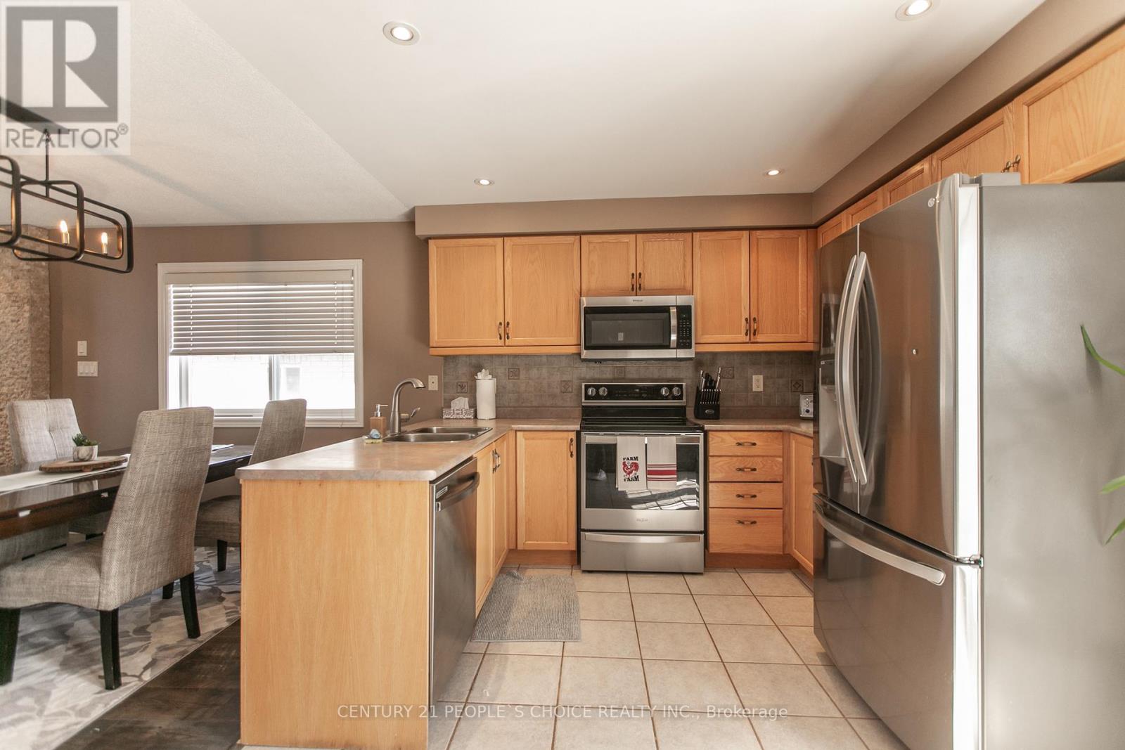 55 Marsellus Drive, Barrie (Holly), Ontario  L4N 8S6 - Photo 11 - S12498080