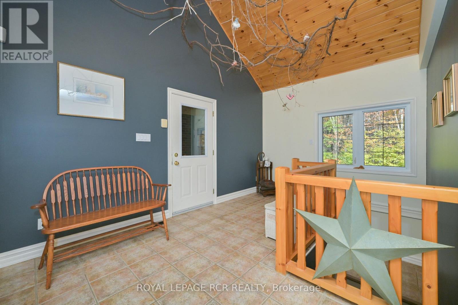 1385 Baseline Road, Springwater, Ontario  L0L 2K0 - Photo 4 - S12478287