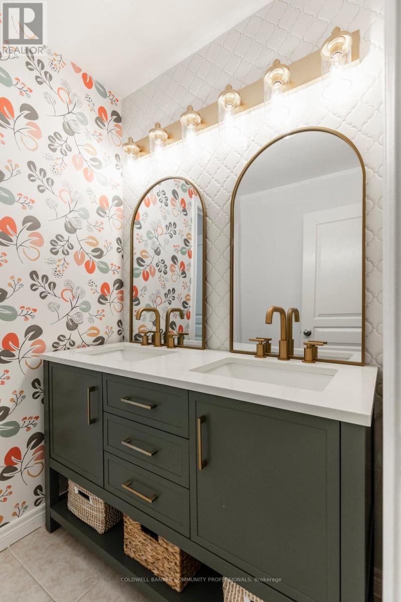 142 Painter Terrace, Hamilton, Ontario  L8B 0V9 - Photo 26 - X12497400