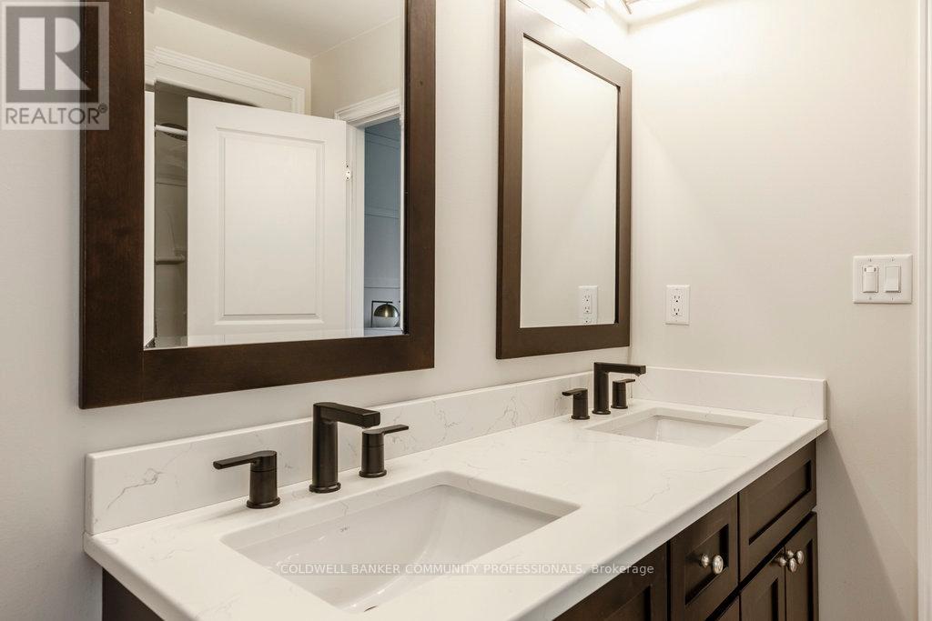 142 Painter Terrace, Hamilton, Ontario  L8B 0V9 - Photo 23 - X12497400