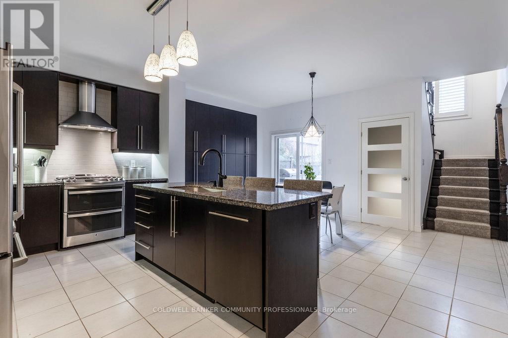 142 Painter Terrace, Hamilton, Ontario  L8B 0V9 - Photo 8 - X12497400