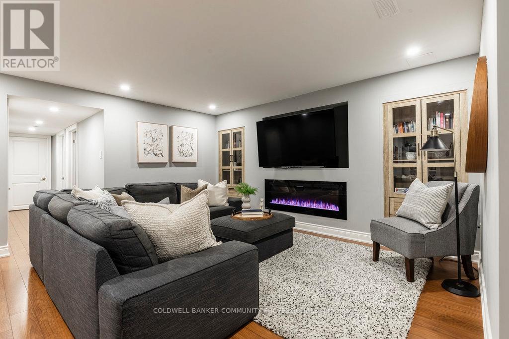 142 Painter Terrace, Hamilton, Ontario  L8B 0V9 - Photo 36 - X12497400