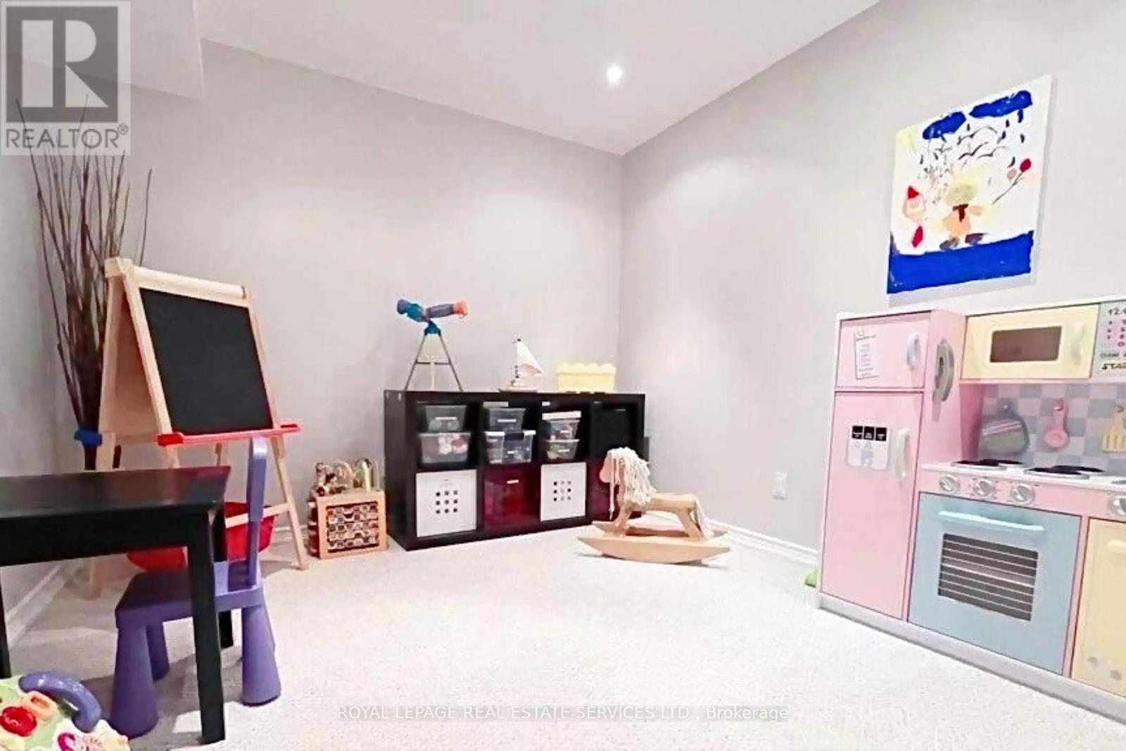 2384 Hollybrook Drive, Oakville, Ontario  L6M 4S8 - Photo 22 - W12498144