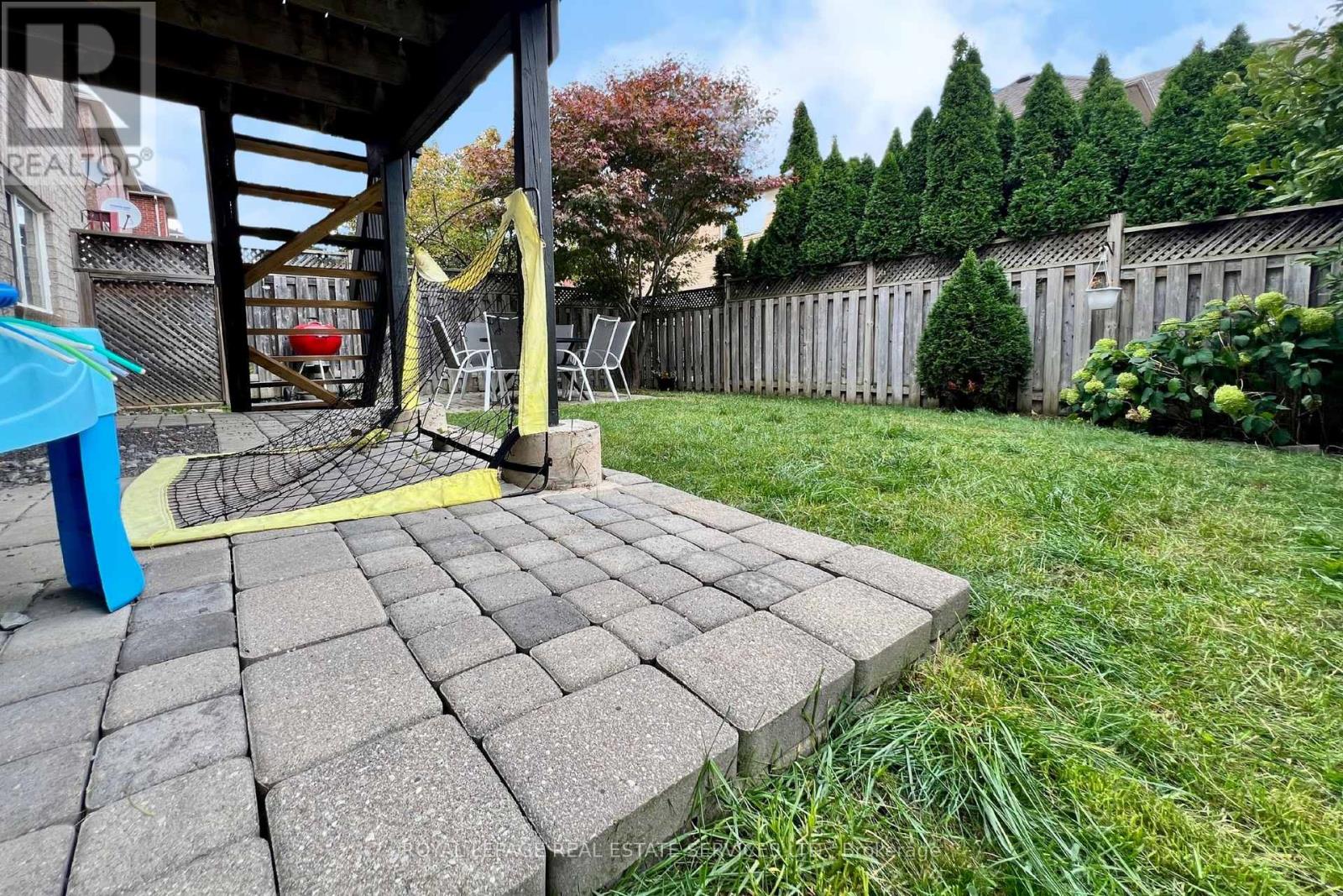 2384 Hollybrook Drive, Oakville, Ontario  L6M 4S8 - Photo 27 - W12498144