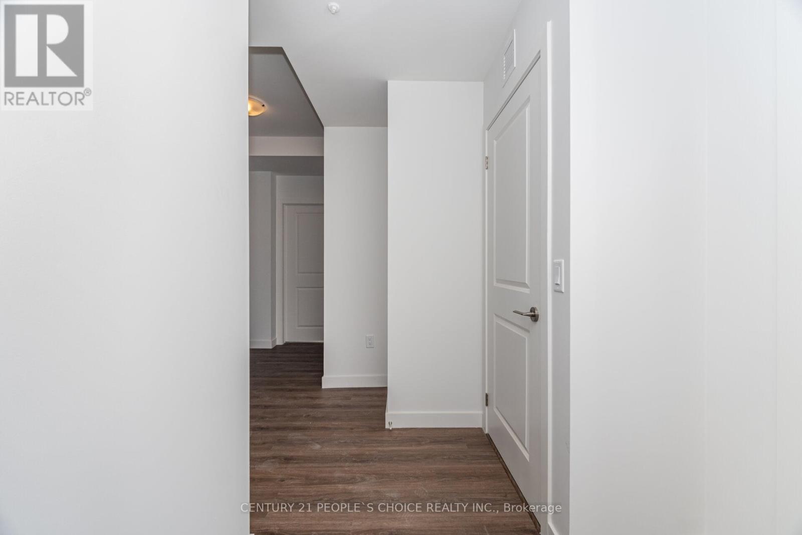 461 Green Road, Hamilton, Ontario  L8E 5B4 - Photo 4 - X12498088