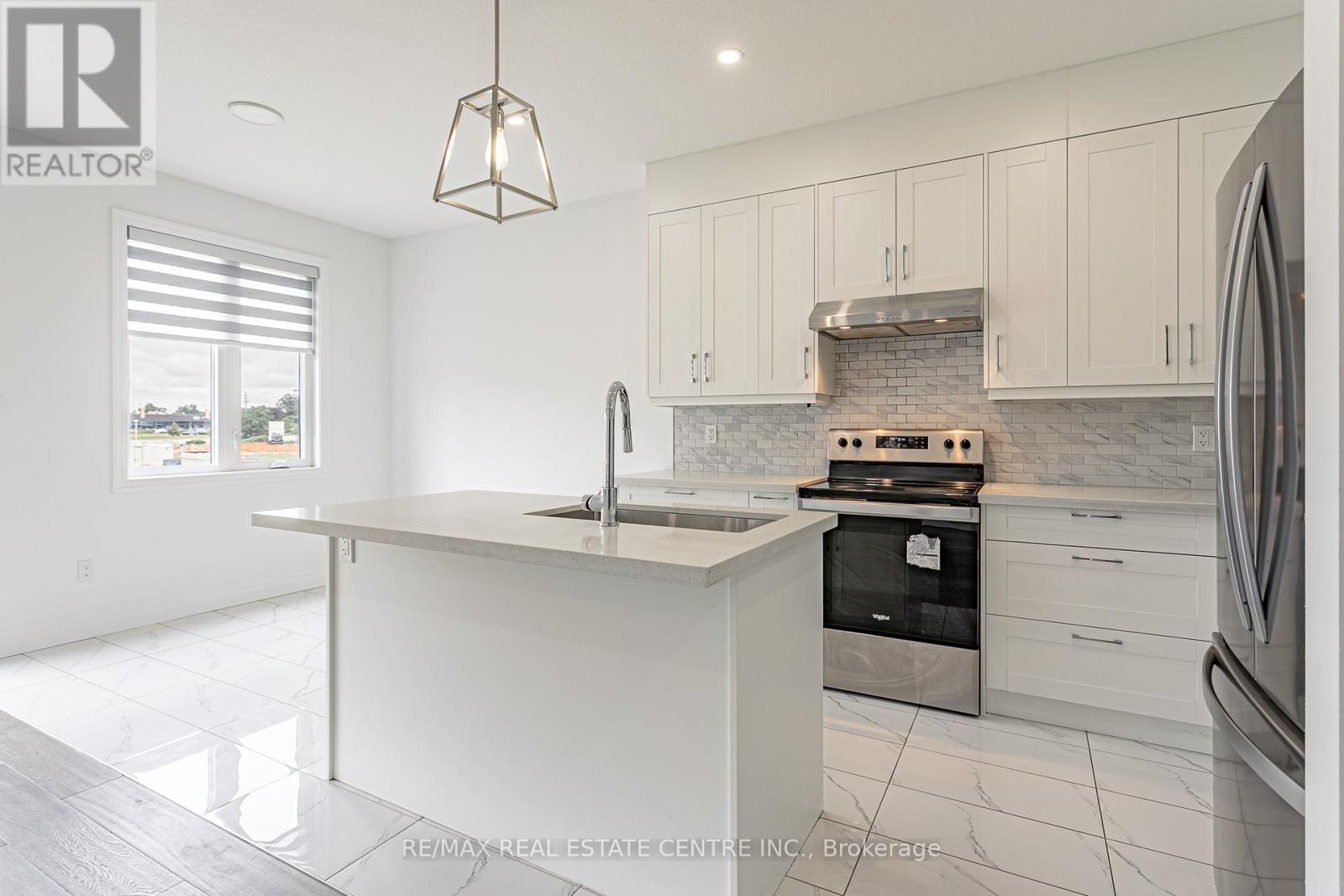 2607 Bateman Trail, London South, Ontario  N6L 0H2 - Photo 18 - X12498106