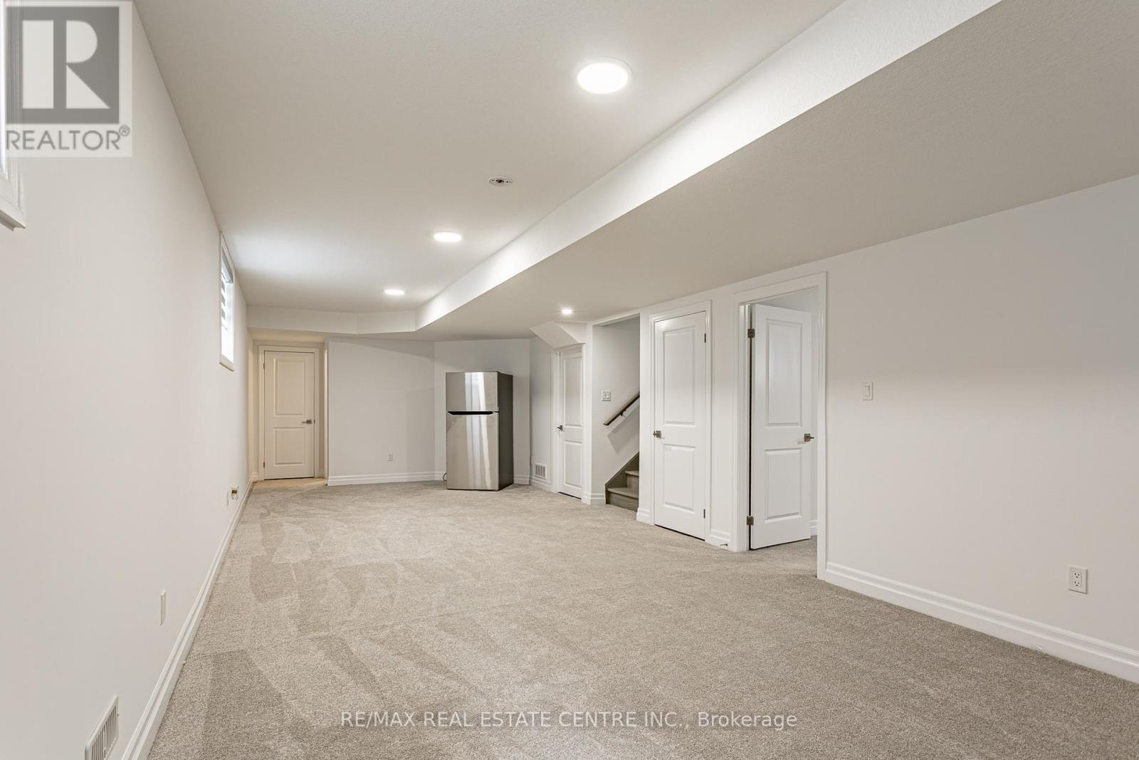 2607 Bateman Trail, London South, Ontario  N6L 0H2 - Photo 34 - X12498106