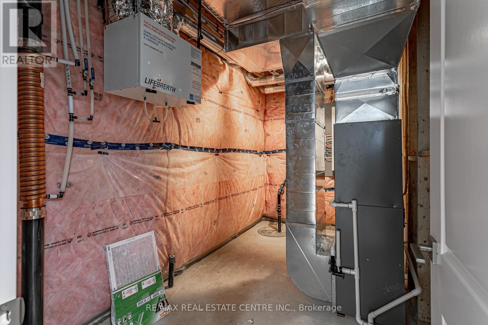 2607 Bateman Trail, London South, Ontario  N6L 0H2 - Photo 39 - X12498106