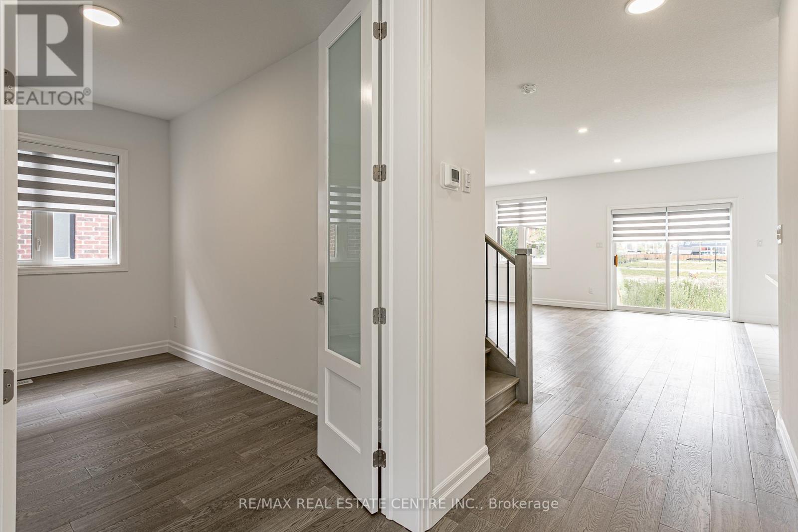 2607 Bateman Trail, London South, Ontario  N6L 0H2 - Photo 7 - X12498106