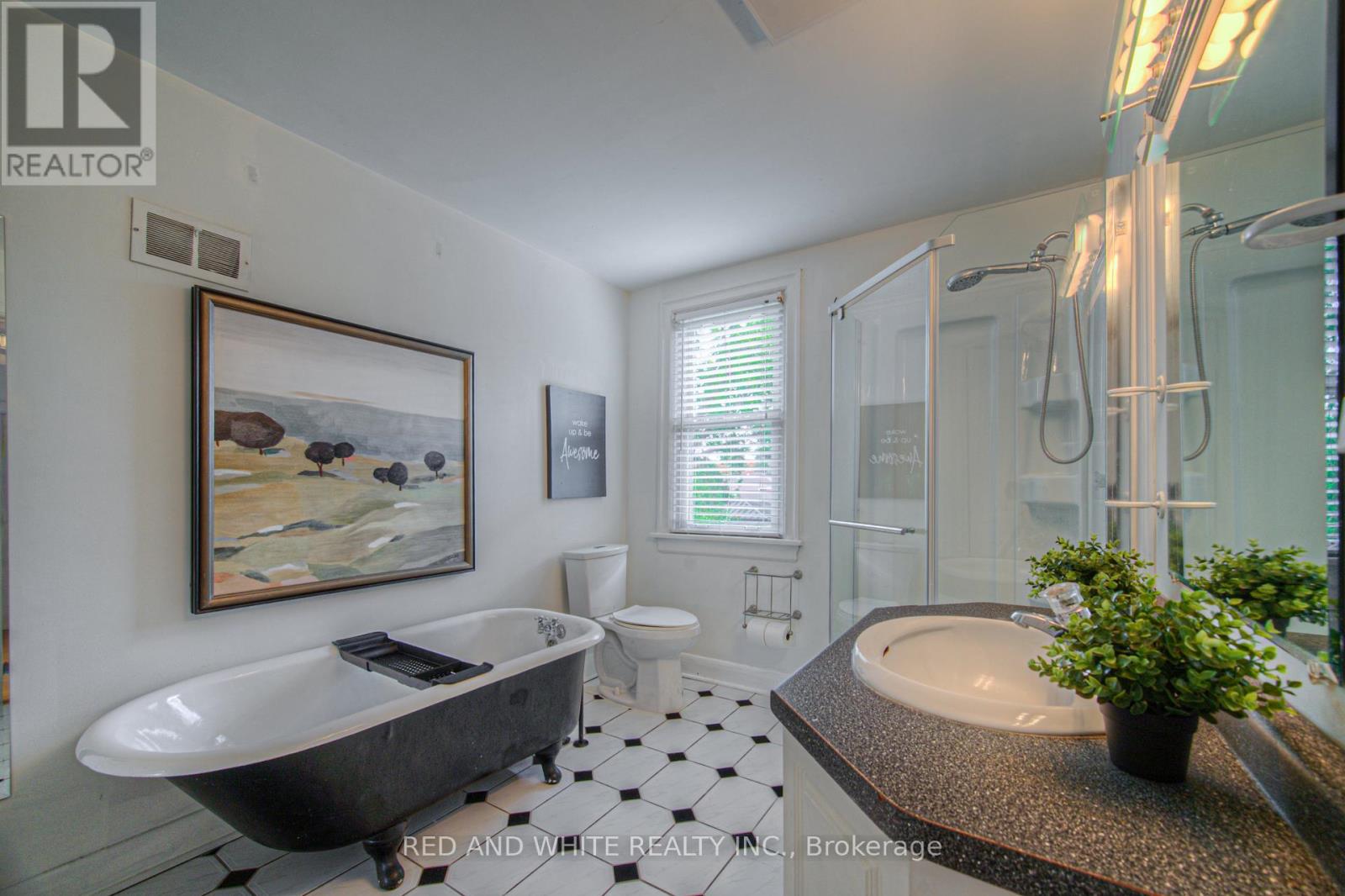 305 Main Street, Cambridge, Ontario  N1R 1Y2 - Photo 32 - X12498134