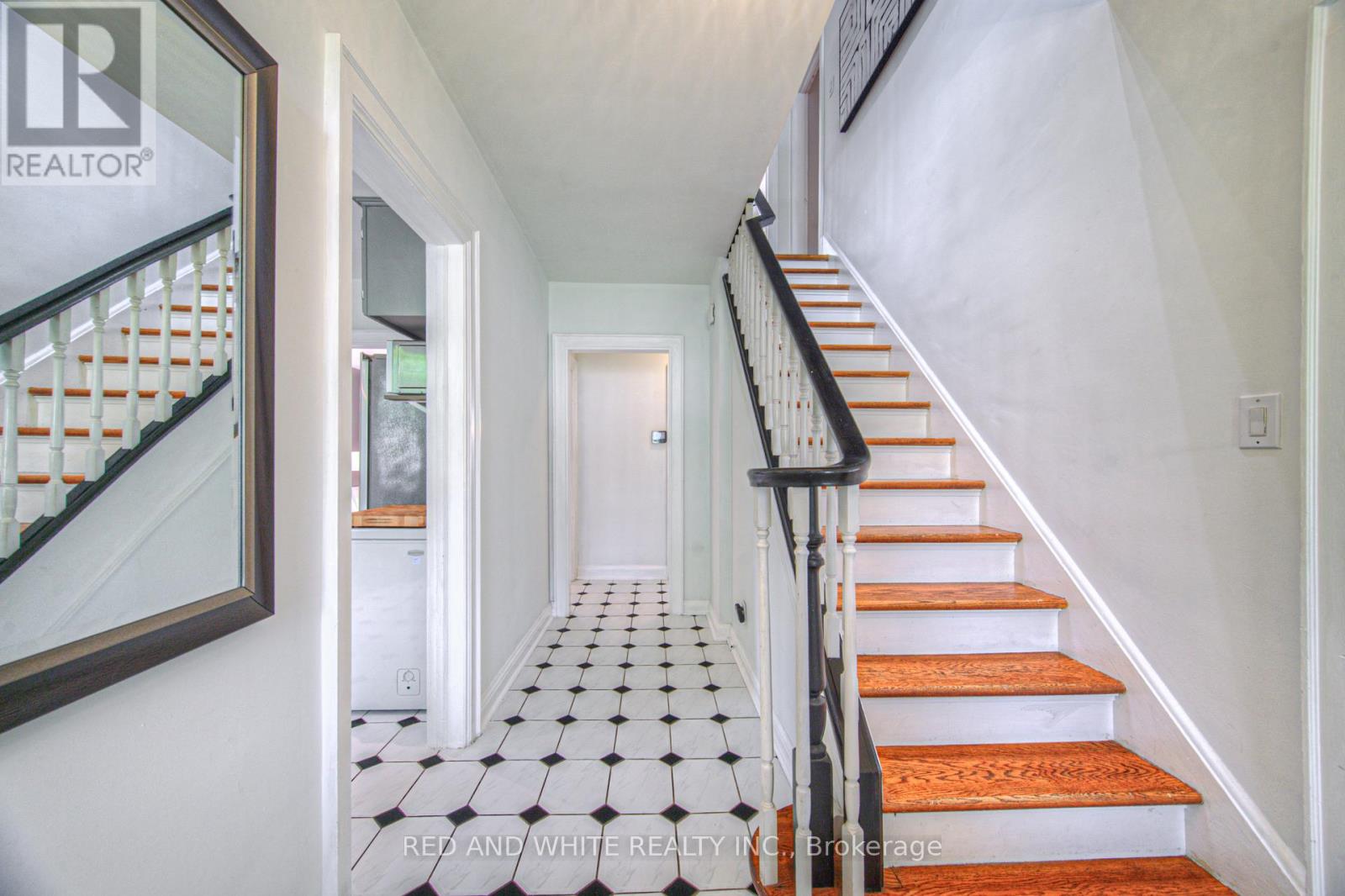 305 Main Street, Cambridge, Ontario  N1R 1Y2 - Photo 7 - X12498134