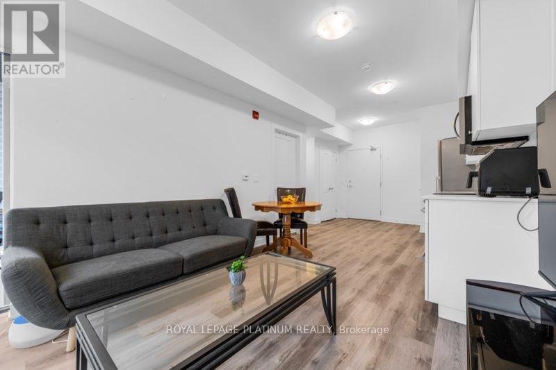 201 - 110 Fergus Avenue, Kitchener, Ontario  N2A 2H2 - Photo 13 - X12498140