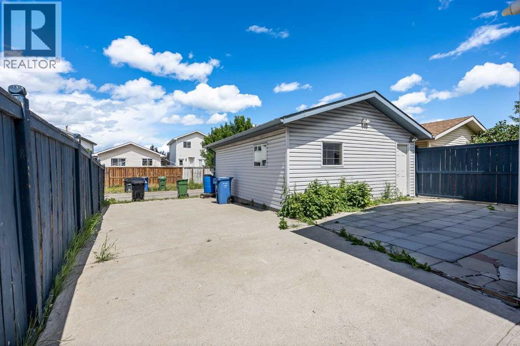 187 Applebrook Circle Se, Calgary, Alberta  T2A 7T3 - Photo 37 - A2261525