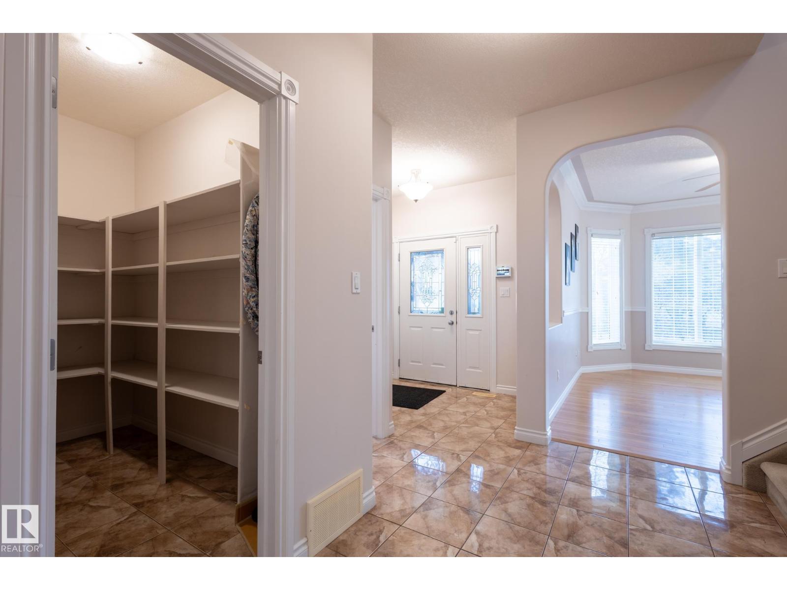 10708 76 Av Nw, Edmonton, Alberta  T6E 1L7 - Photo 8 - E4464313