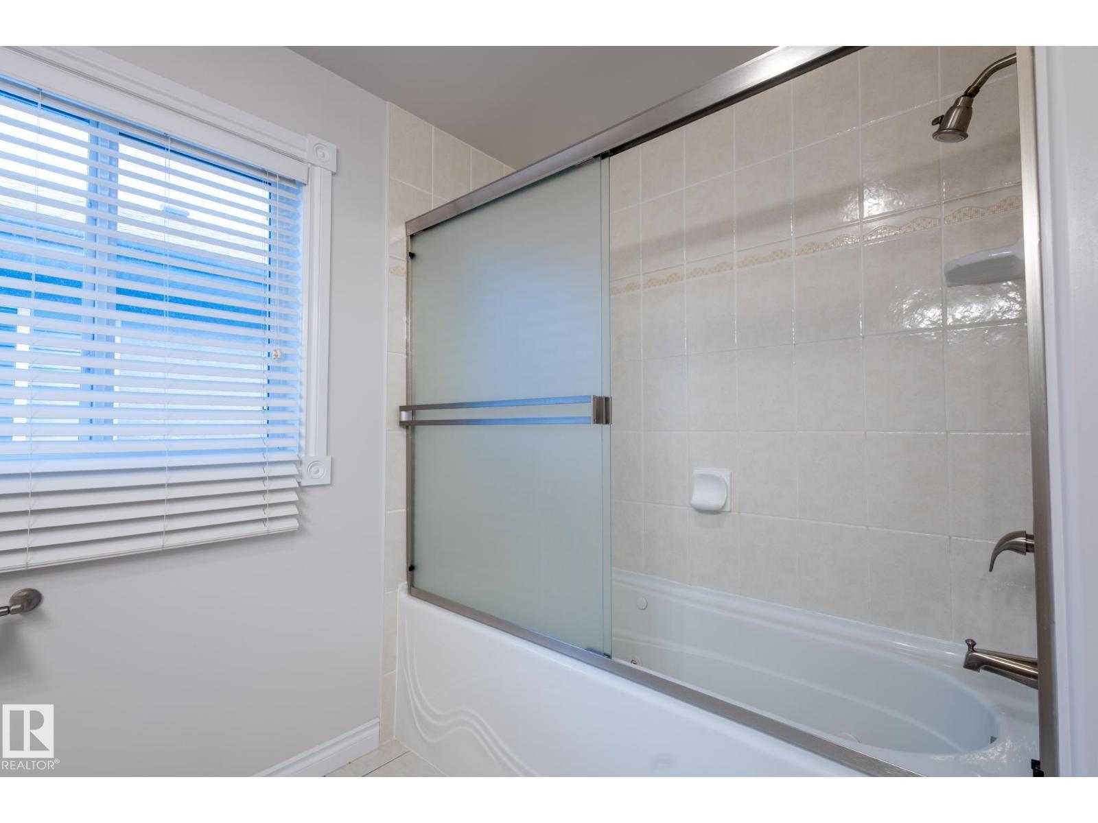 10708 76 Av Nw, Edmonton, Alberta  T6E 1L7 - Photo 25 - E4464313