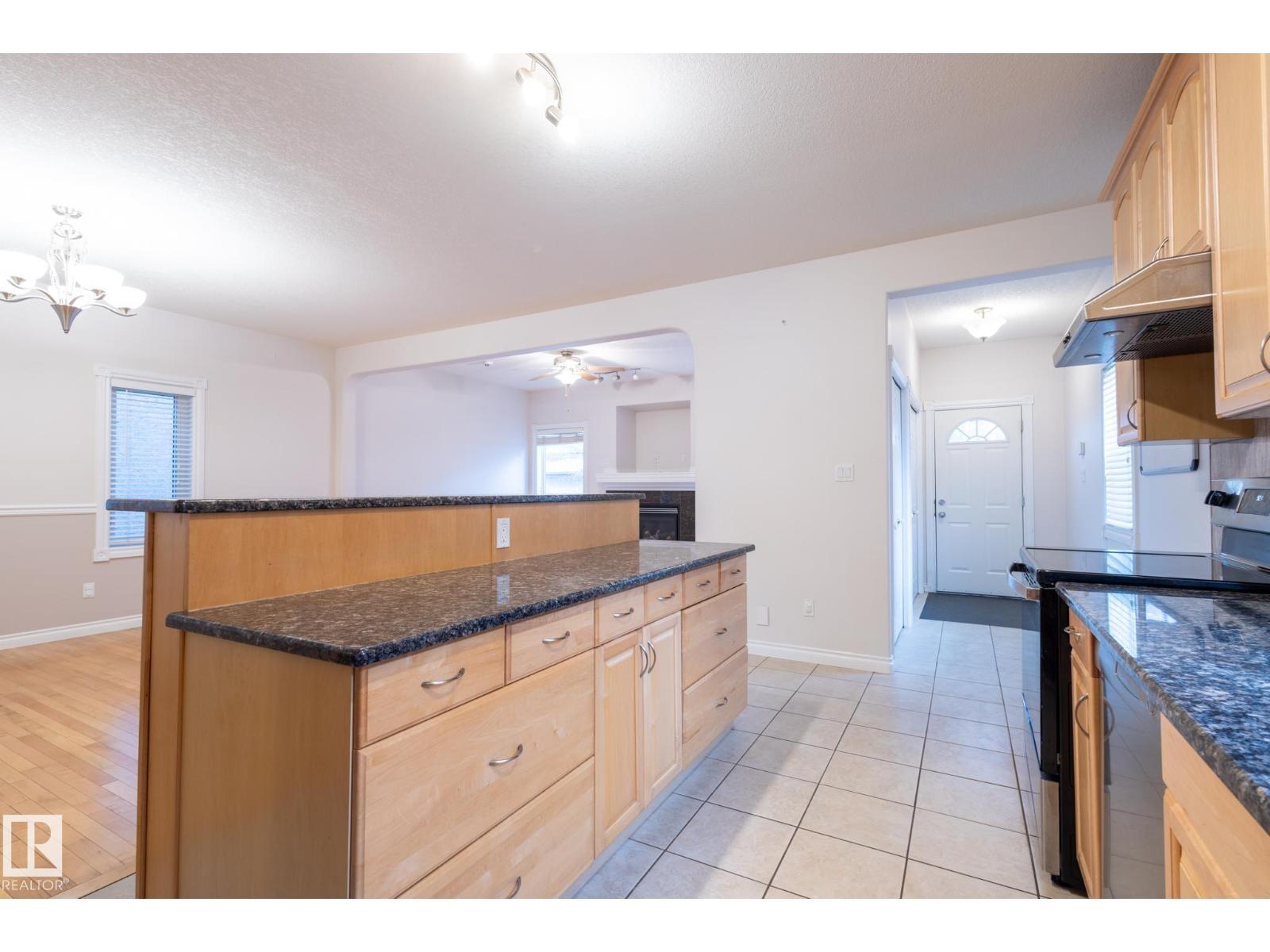 10708 76 Av Nw, Edmonton, Alberta  T6E 1L7 - Photo 17 - E4464313