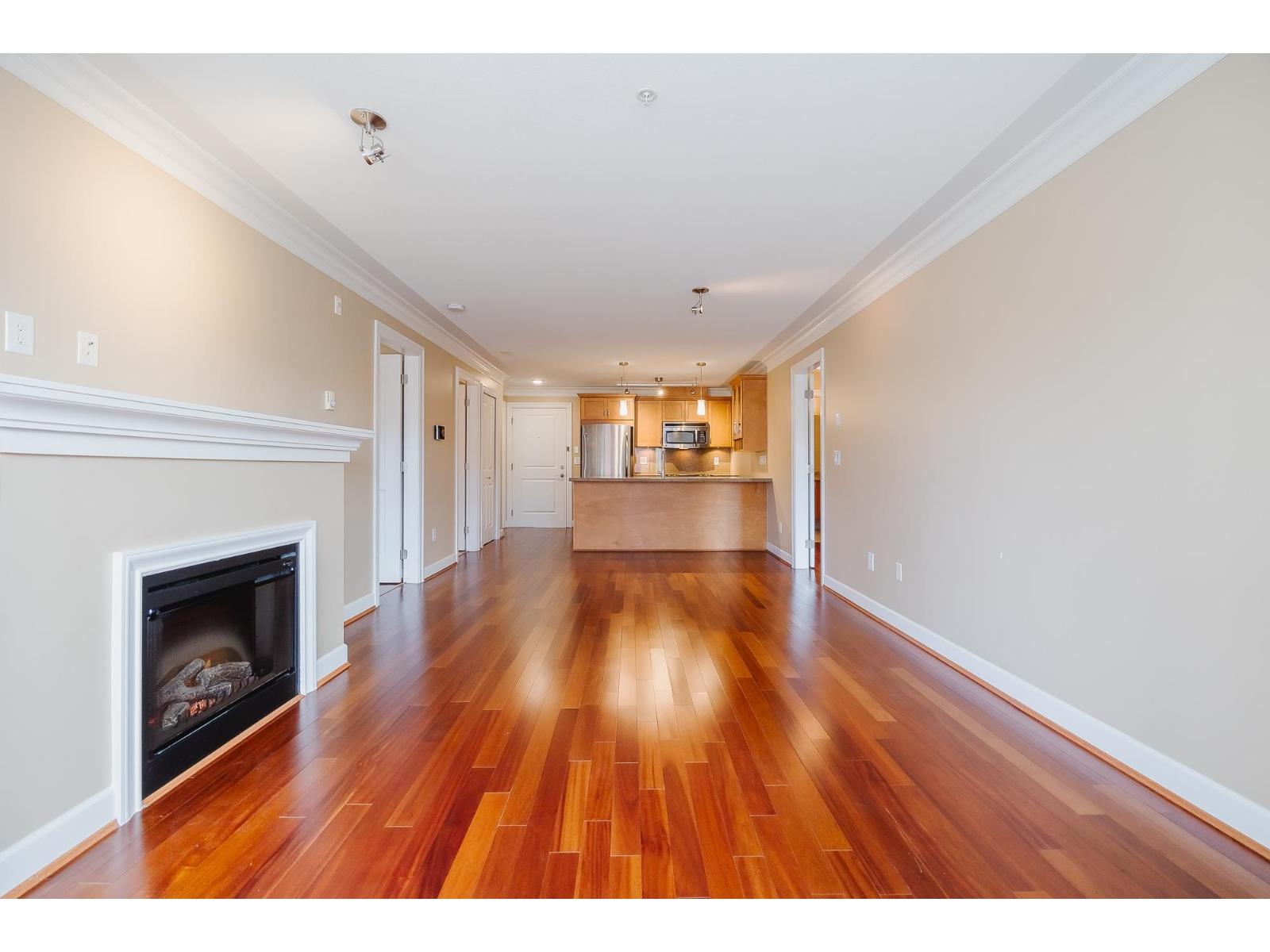 305 15357 Roper Avenue, White Rock, British Columbia  V4B 2G2 - Photo 16 - R3059514