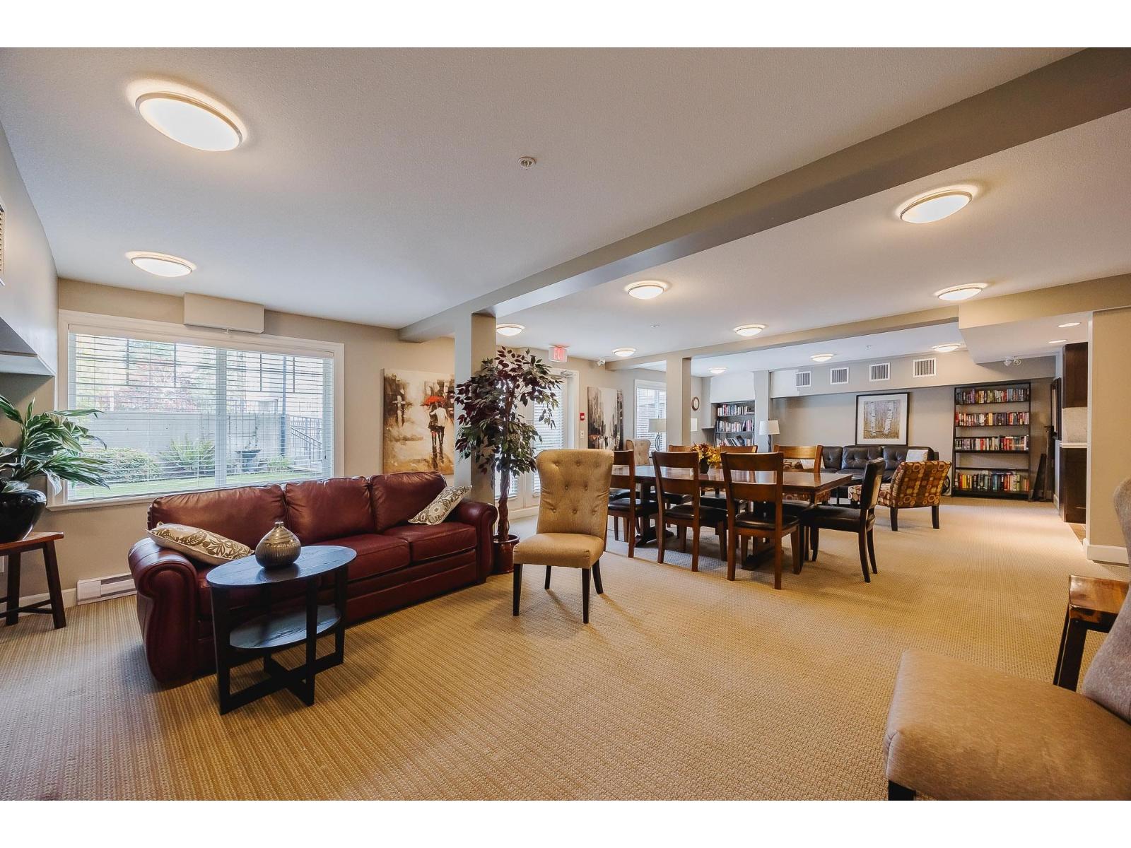 305 15357 Roper Avenue, White Rock, British Columbia  V4B 2G2 - Photo 33 - R3059514