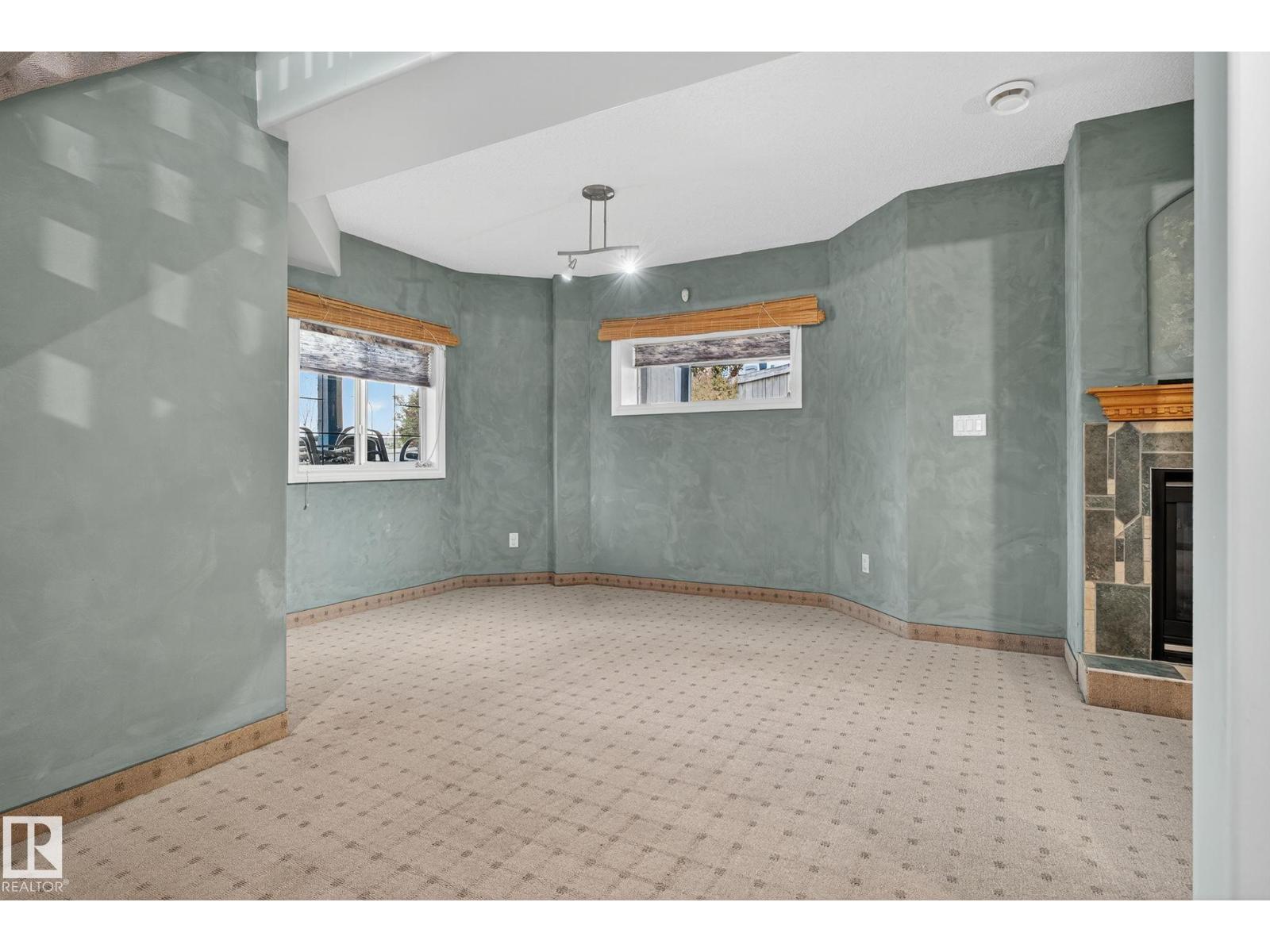 576 Glenwright Cr Nw, Edmonton, Alberta  T5P 4E6 - Photo 33 - E4464316