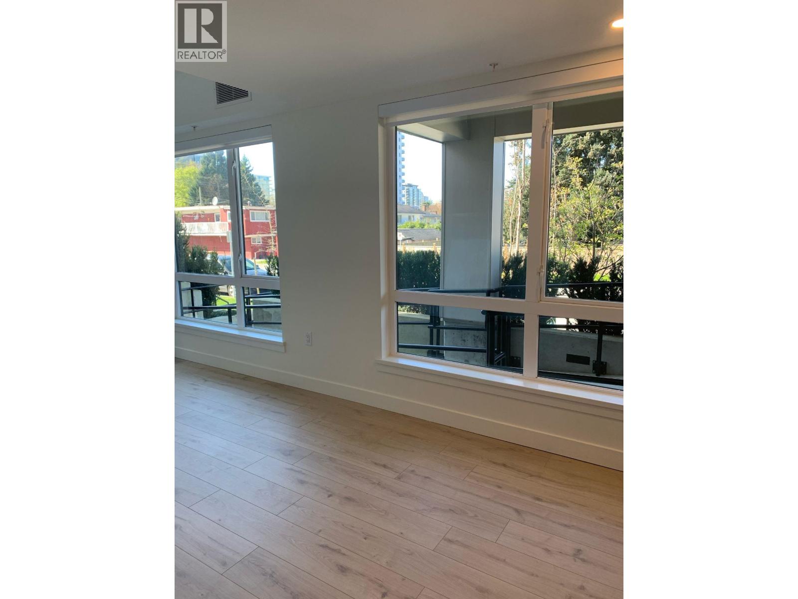 101 8428 Park Road, Richmond, British Columbia  V6Y 0K1 - Photo 5 - R3063756