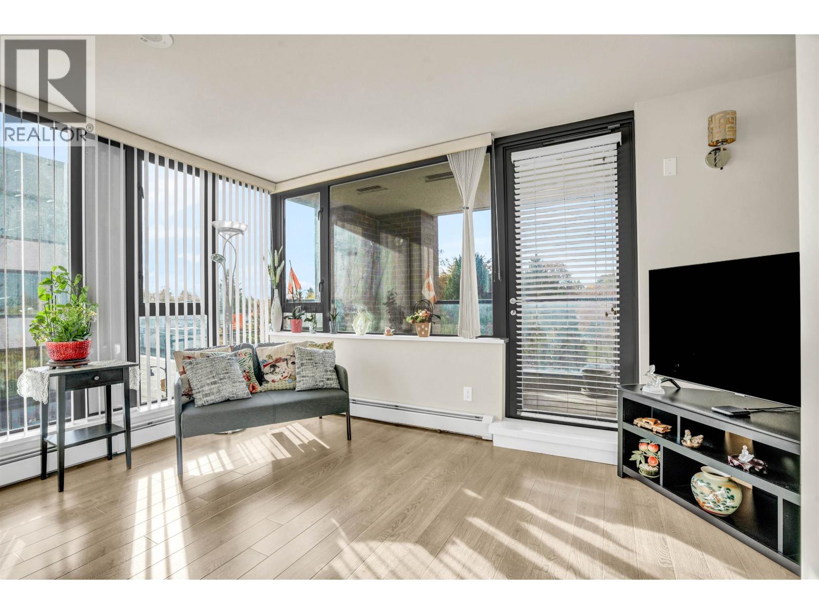 316 2689 Kingsway, Vancouver, British Columbia  V5R 0C3 - Photo 11 - R3063758