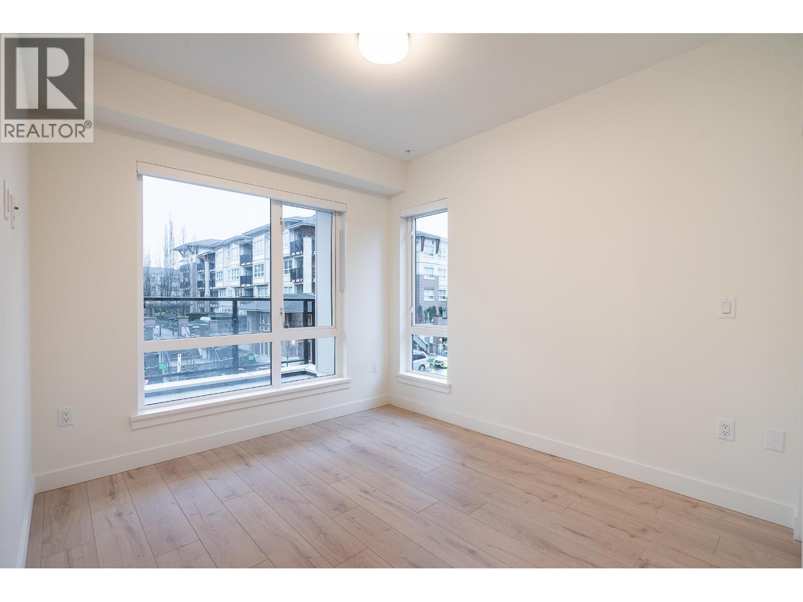 206 8428 Park Road, Richmond, British Columbia  V6Y 0K1 - Photo 2 - R3063762