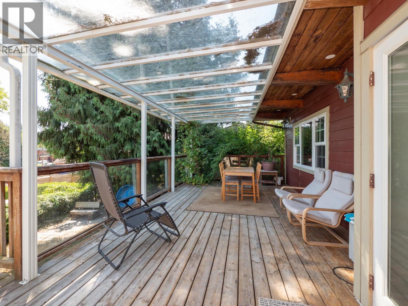 430 Aldersprings Road, Gibsons, British Columbia  V0N 1V0 - Photo 31 - R3063764