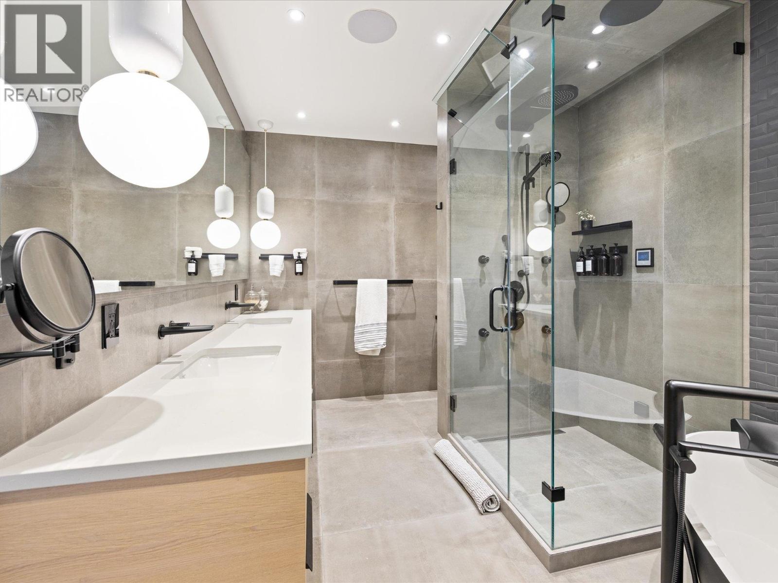 7667 Cerulean Drive, Pemberton, British Columbia  V0N 2L3 - Photo 25 - R3063766