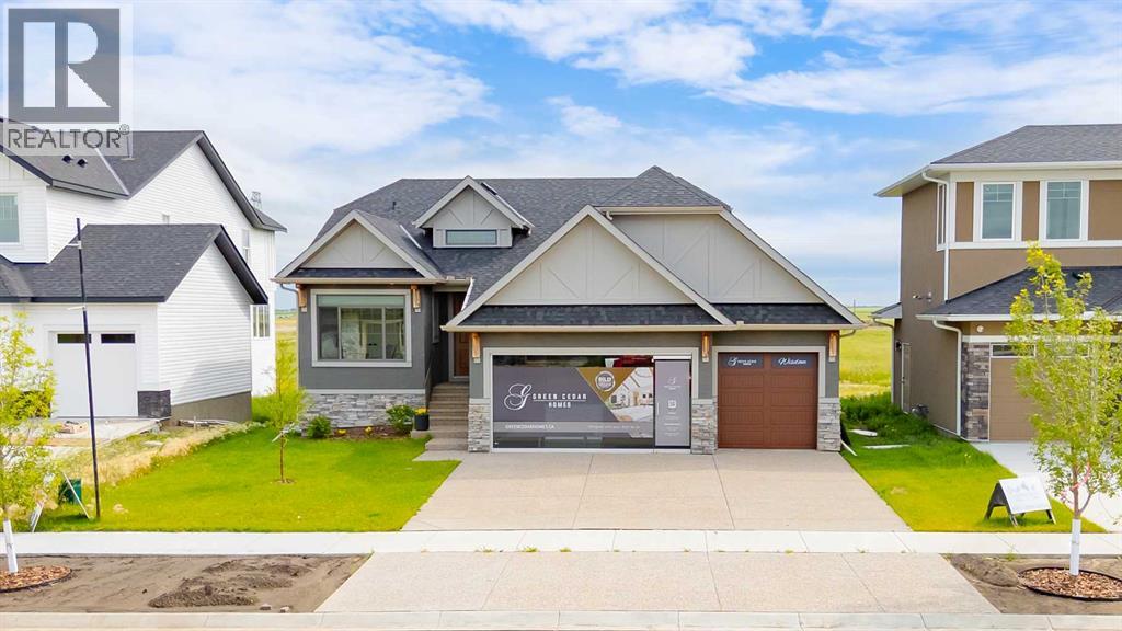 33 North Bridges Landing, Langdon, Alberta  T0J 1X3 - Photo 1 - A2246362