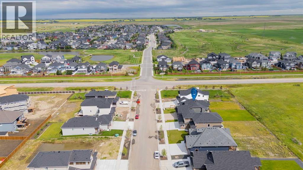 33 North Bridges Landing, Langdon, Alberta  T0J 1X3 - Photo 44 - A2246362