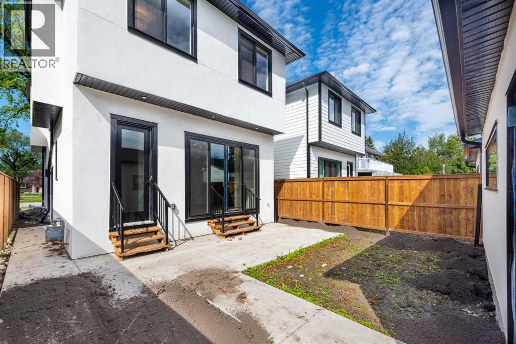 13 Hartford Place Nw, Calgary, Alberta  T2K 2A9 - Photo 37 - A2243575