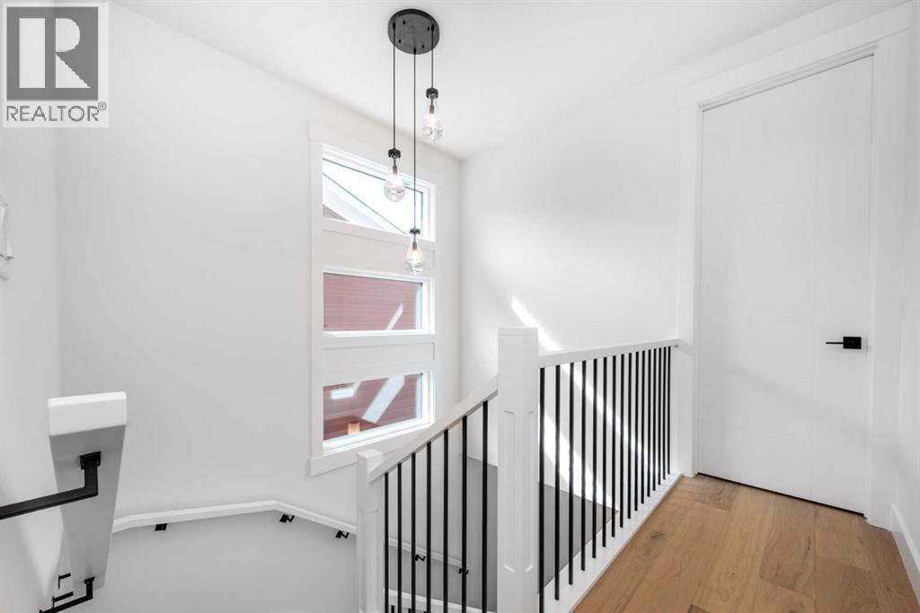 13 Hartford Place Nw, Calgary, Alberta  T2K 2A9 - Photo 26 - A2243575