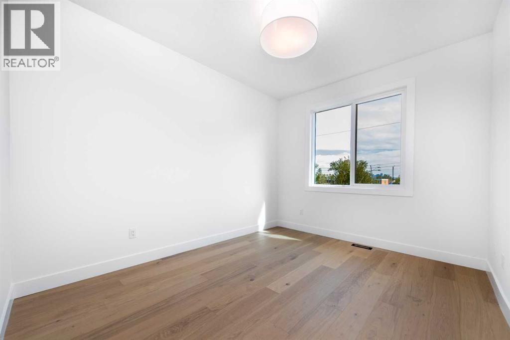 13 Hartford Place Nw, Calgary, Alberta  T2K 2A9 - Photo 20 - A2243575