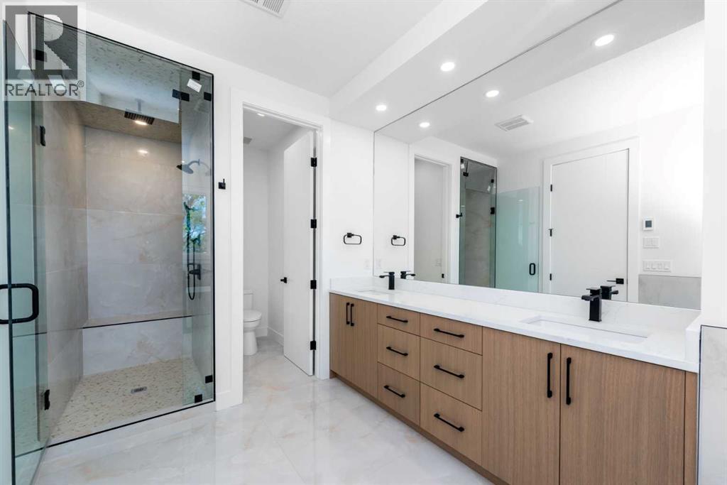 13 Hartford Place Nw, Calgary, Alberta  T2K 2A9 - Photo 23 - A2243575