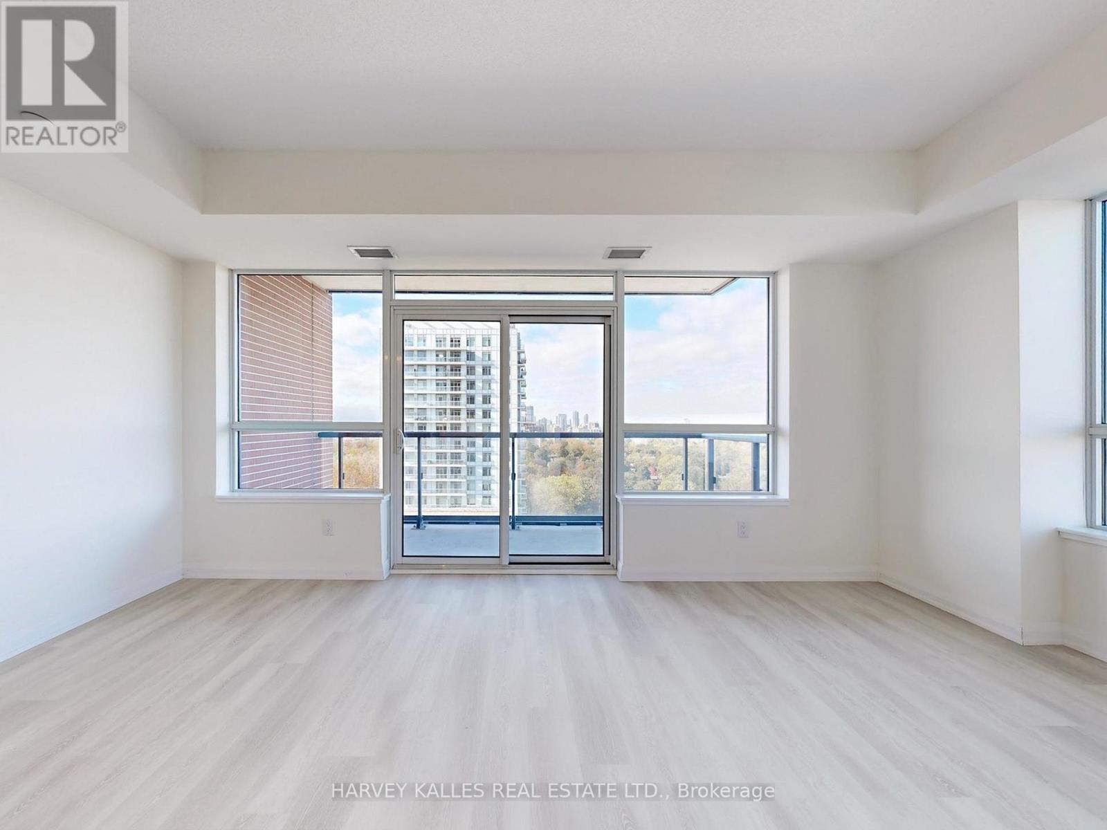 1402 - 3260 Sheppard Avenue E, Toronto, Ontario  M1T 3K3 - Photo 11 - E12498168