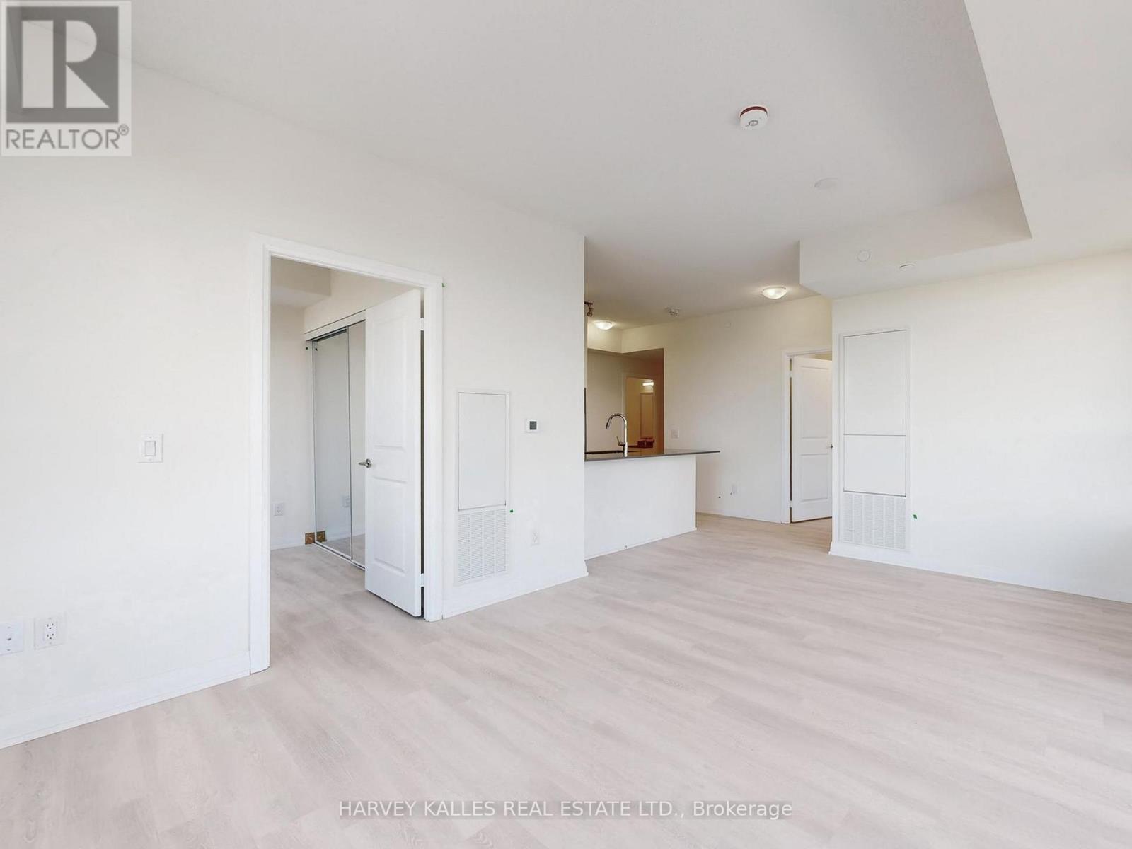 1402 - 3260 Sheppard Avenue E, Toronto, Ontario  M1T 3K3 - Photo 15 - E12498168