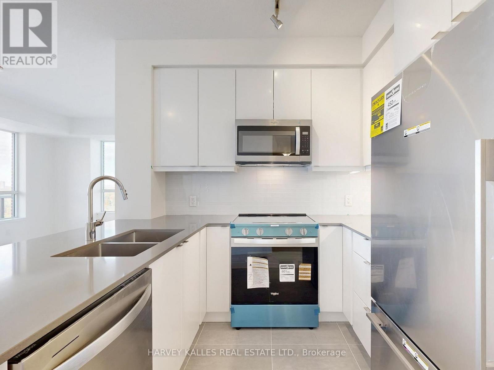 1402 - 3260 Sheppard Avenue E, Toronto, Ontario  M1T 3K3 - Photo 18 - E12498168