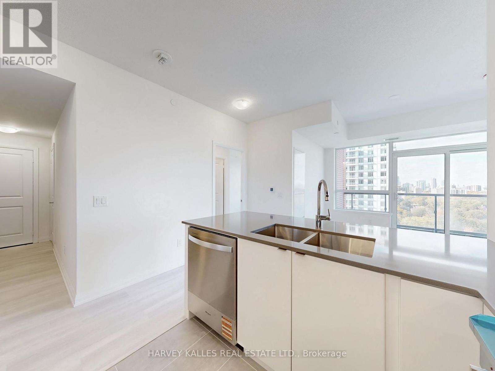 1402 - 3260 Sheppard Avenue E, Toronto, Ontario  M1T 3K3 - Photo 20 - E12498168