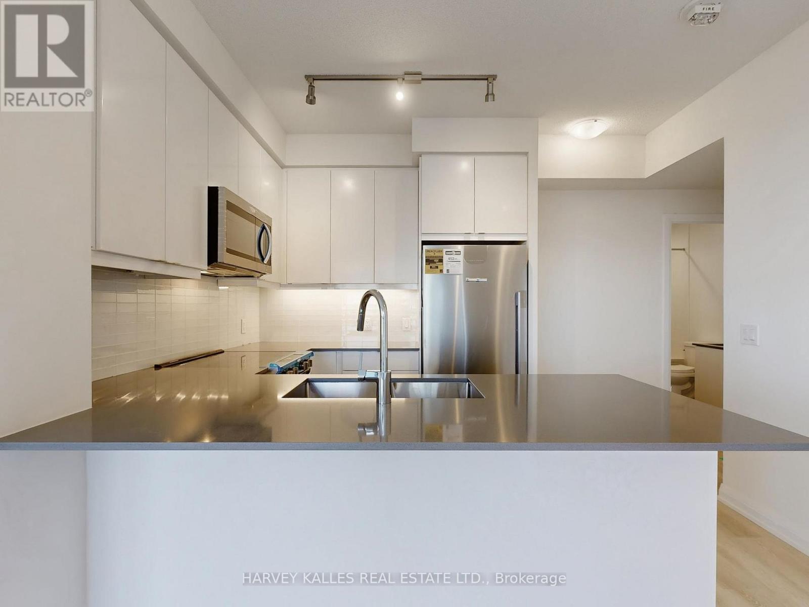 1402 - 3260 Sheppard Avenue E, Toronto, Ontario  M1T 3K3 - Photo 23 - E12498168