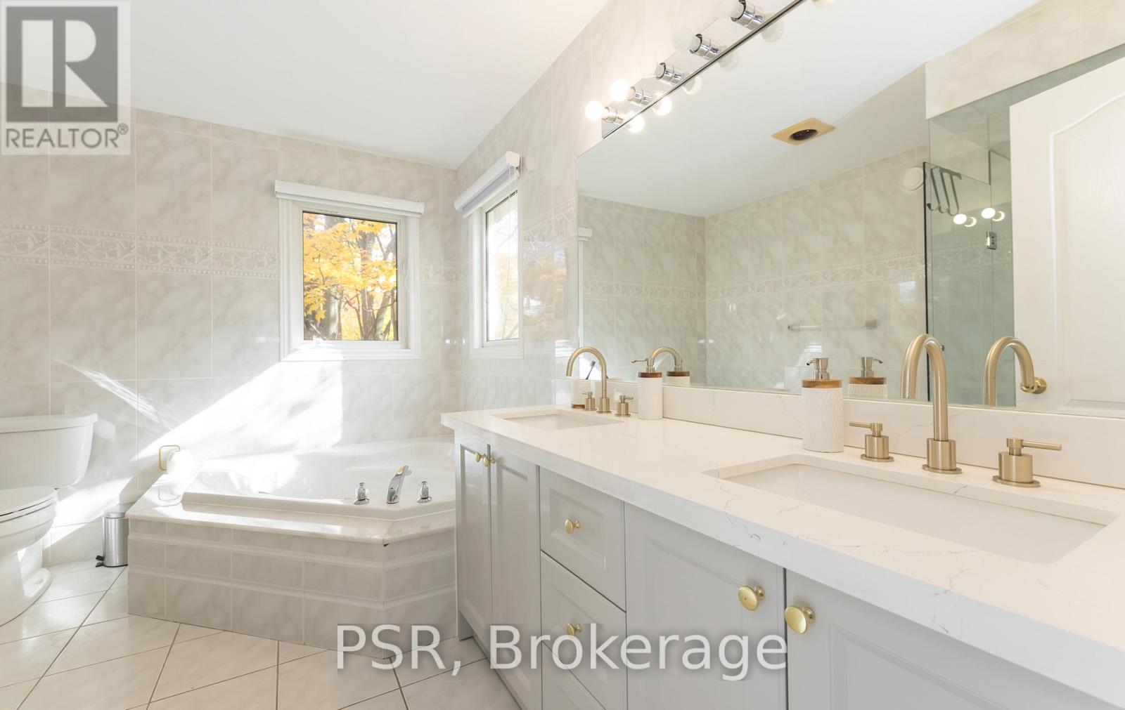 71 Otonabee Avenue, Toronto, Ontario  M2M 2S5 - Photo 13 - C12497394