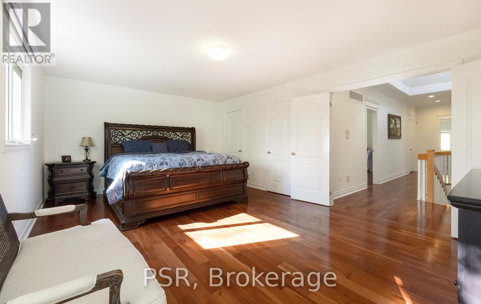 71 Otonabee Avenue, Toronto, Ontario  M2M 2S5 - Photo 10 - C12497394