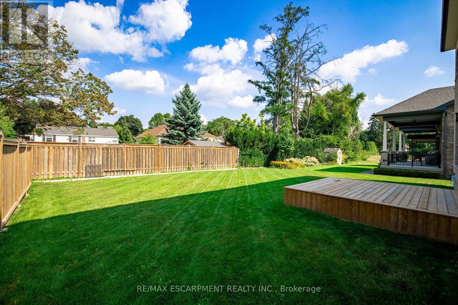 31 Bayside Court, Burlington, Ontario  L7T 1M8 - Photo 42 - W12469713