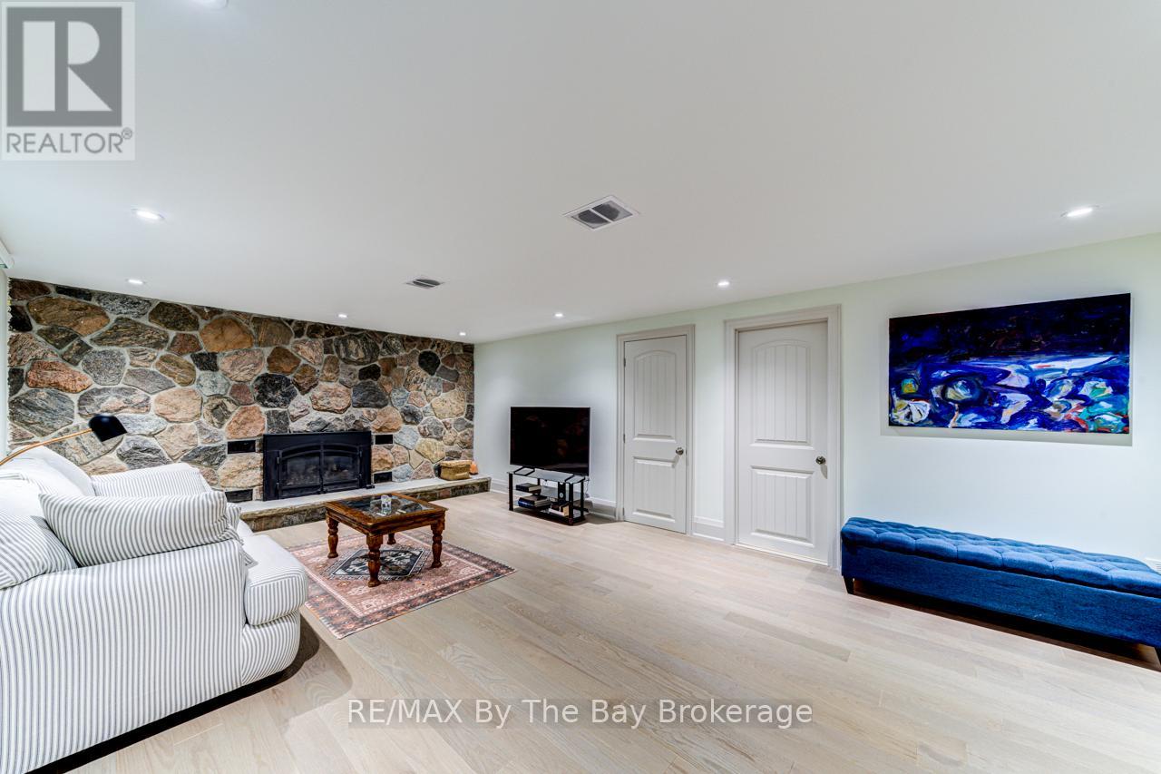 63 Rodrium Road, Wasaga Beach, Ontario  L9Z 1R5 - Photo 22 - S12387945