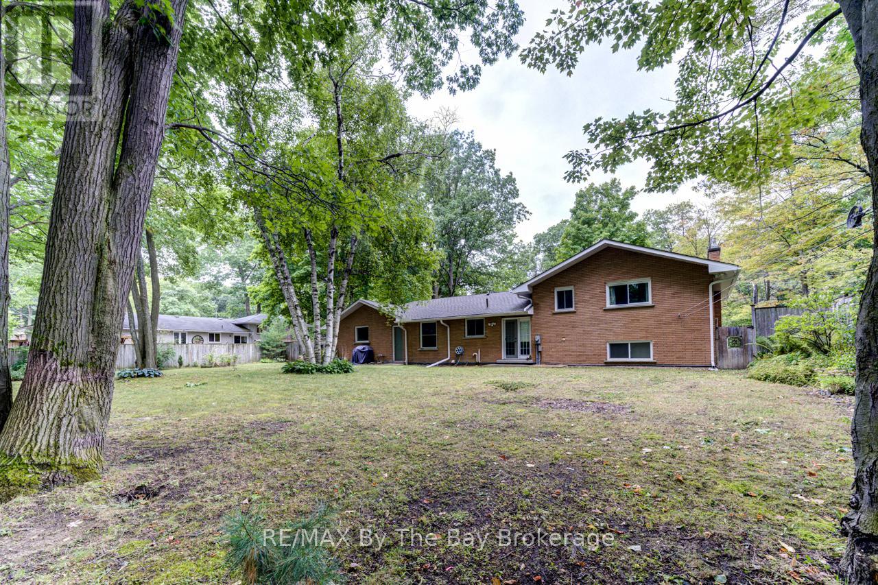 63 Rodrium Road, Wasaga Beach, Ontario  L9Z 1R5 - Photo 45 - S12387945