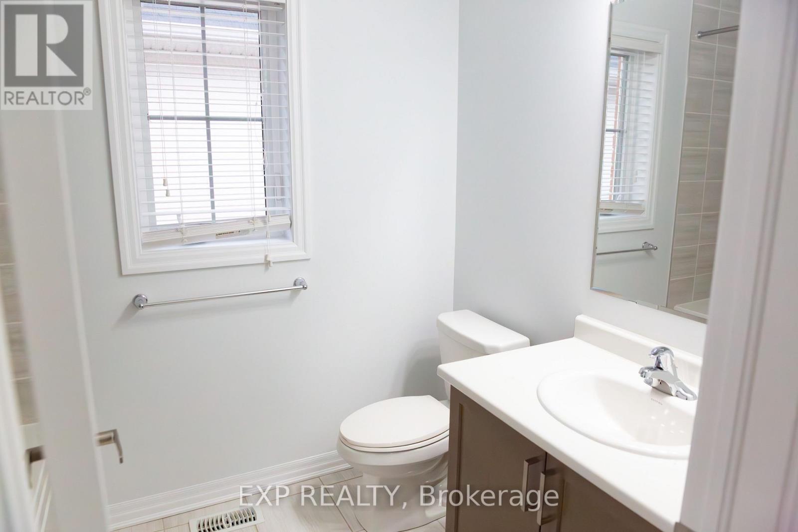 17 - 230 Avonsyde Boulevard, Hamilton, Ontario  L8B 1T9 - Photo 24 - X12477246