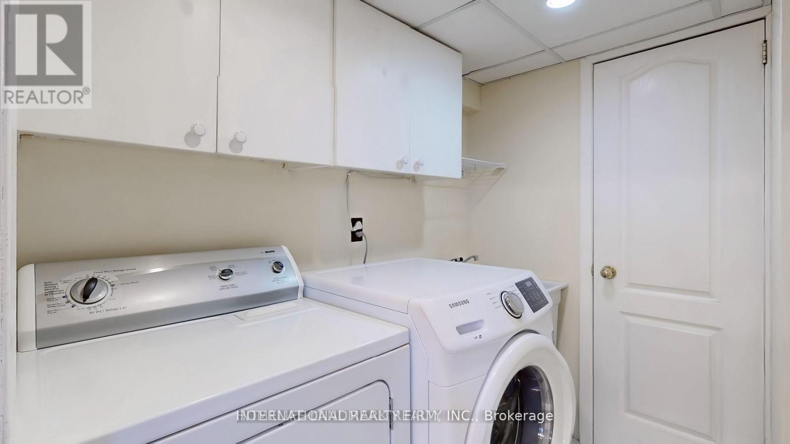 1093 Queensville Side Road, East Gwillimbury (Queensville), Ontario  L0G 1R0 - Photo 14 - N12498152