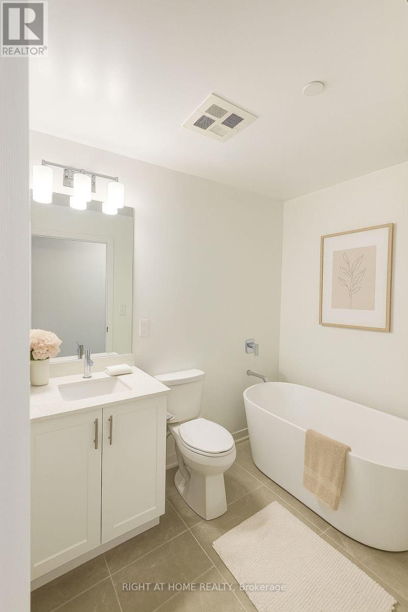 211a - 715 Davis Drive, Newmarket, Ontario  L3Y 0J2 - Photo 9 - N12498166