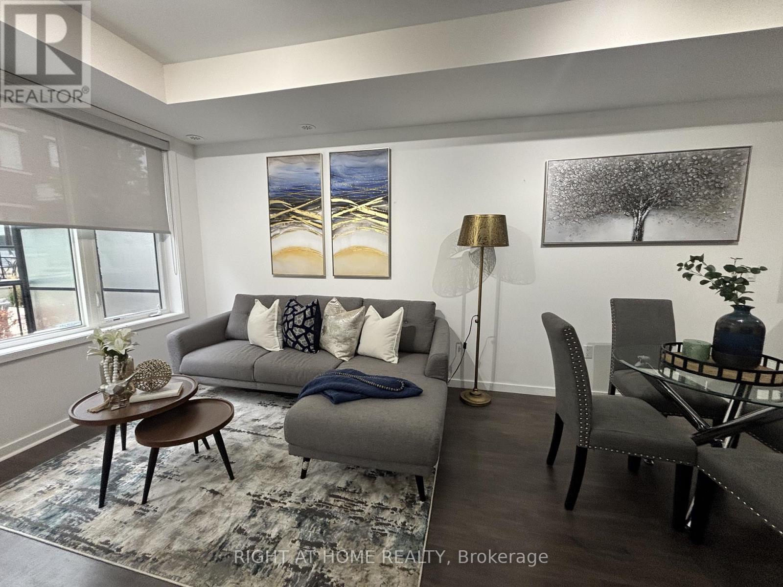 59 - 300 Alex Gardner Circle E, Aurora (Aurora Village), Ontario  L4G 3G5 - Photo 5 - N12498170